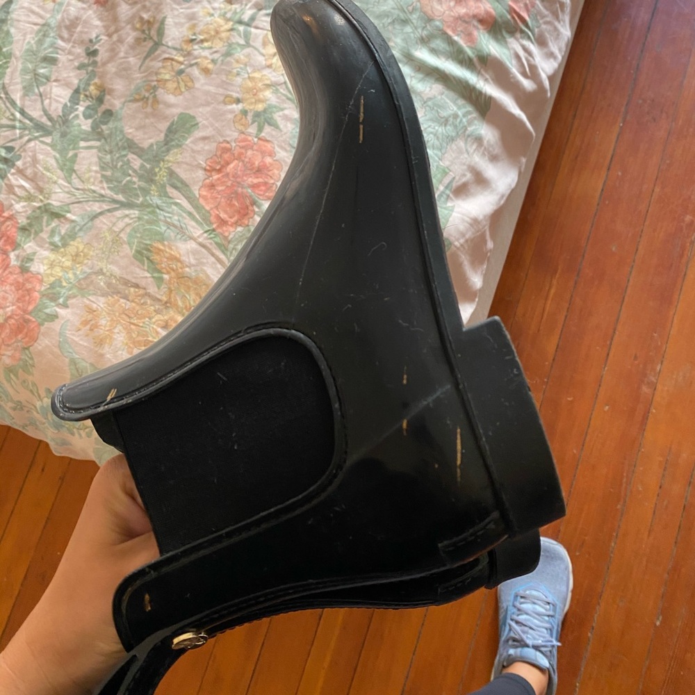 Sam Edelman rain boots (black)